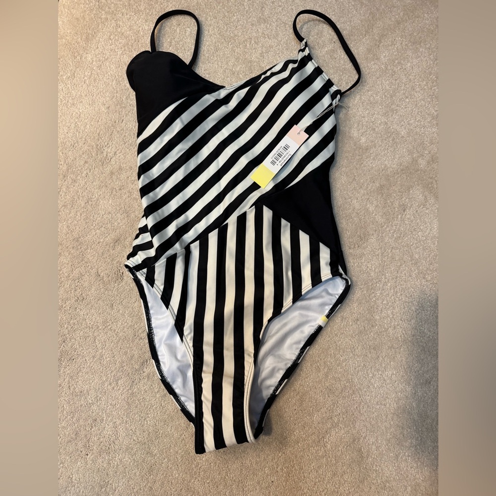 Summersalt NWT